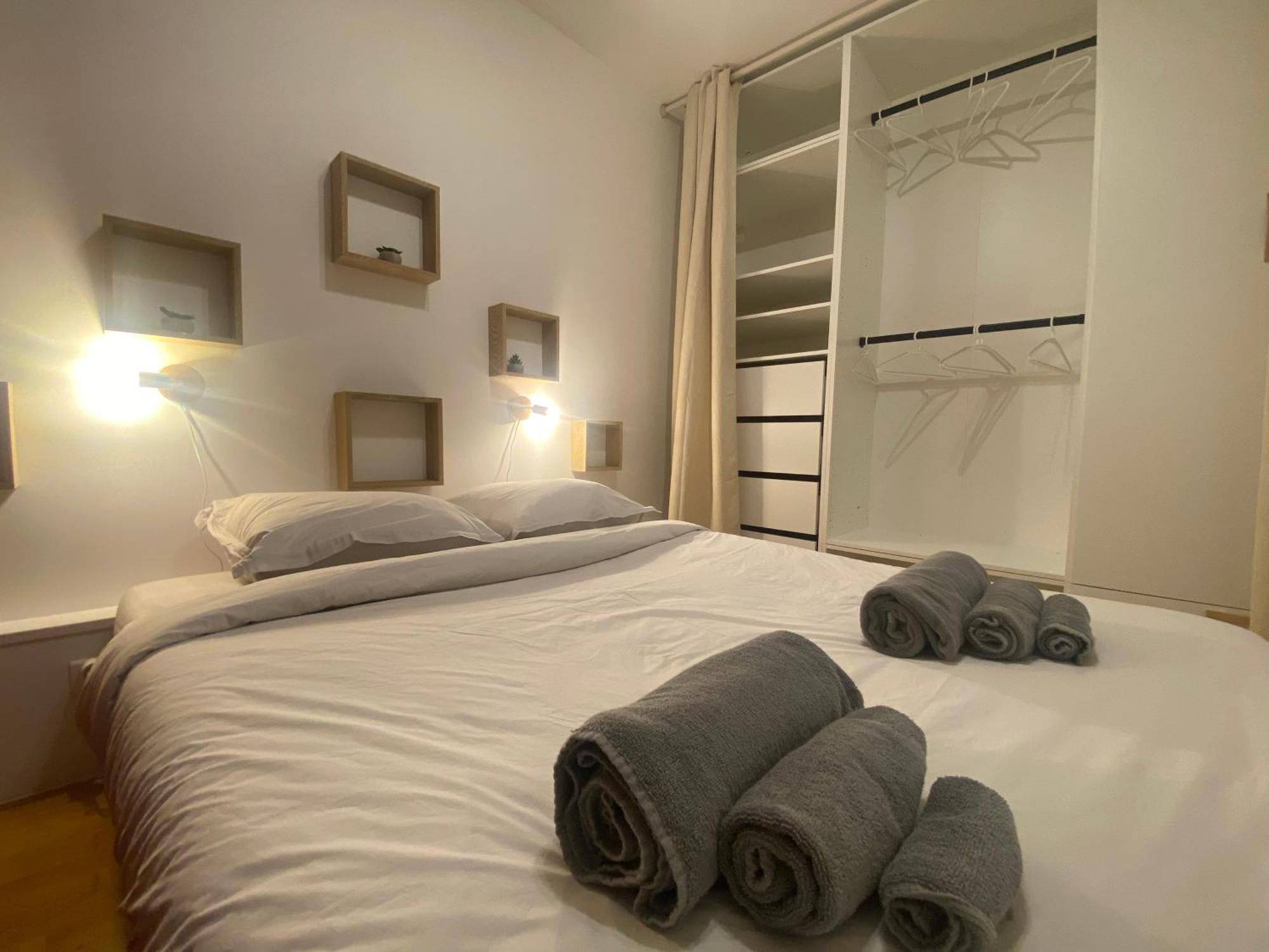 Etablissement 3 Etoiles Avec Ascenseur, 3 Appartements Lumineux Vue Port Avec Balcon, 200M De La Mer, Wifi Fibre, Tous Service Inclus ดิเอป ภายนอก รูปภาพ