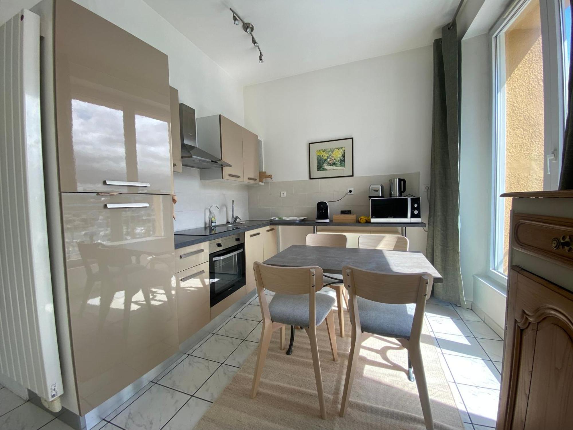 Etablissement 3 Etoiles Avec Ascenseur, 3 Appartements Lumineux Vue Port Avec Balcon, 200M De La Mer, Wifi Fibre, Tous Service Inclus ดิเอป ภายนอก รูปภาพ